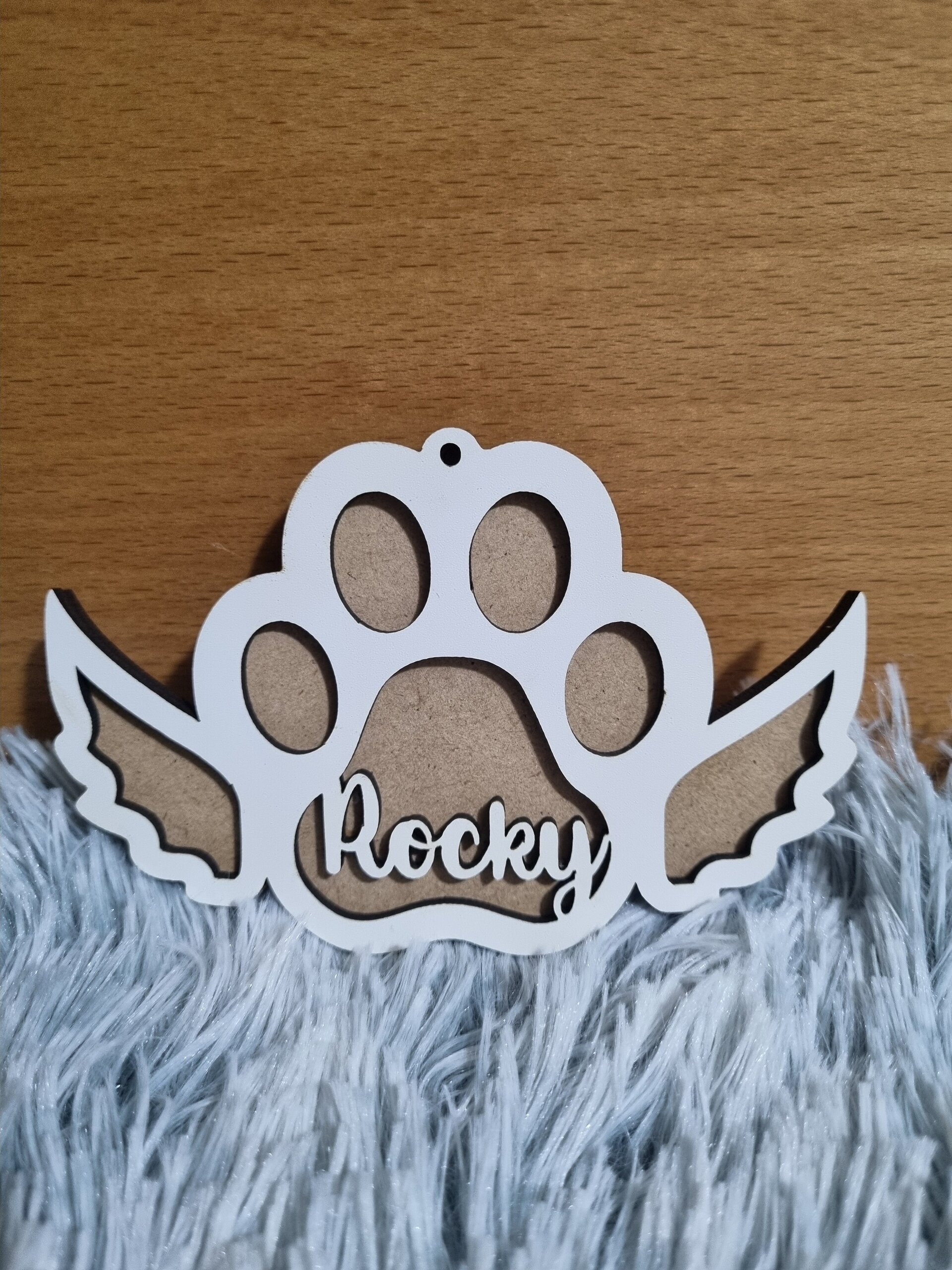 Esferas Personalizadas de Madera para Mascotas - 11
