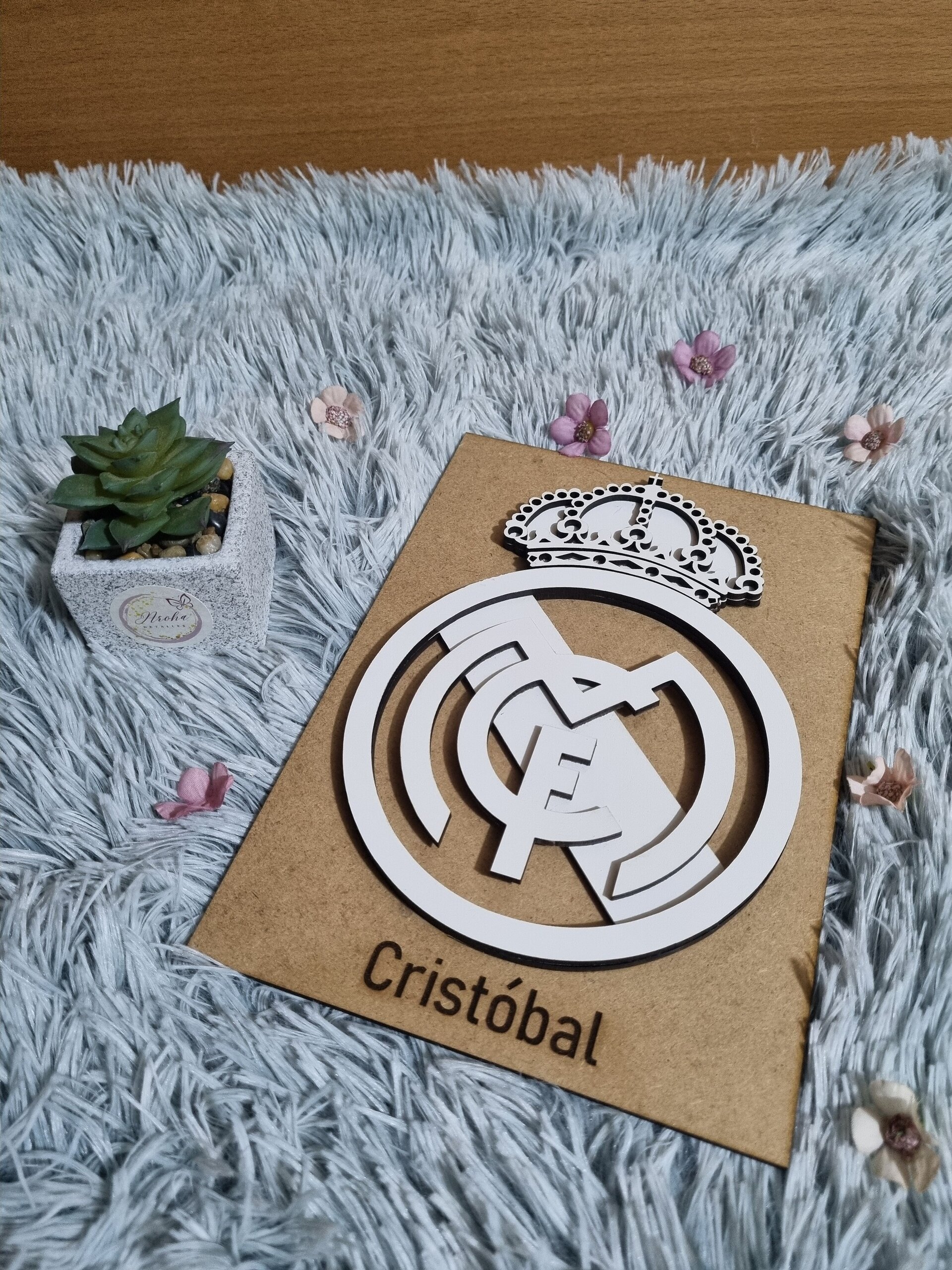 Escudo Real Madrid Personalizado - 3