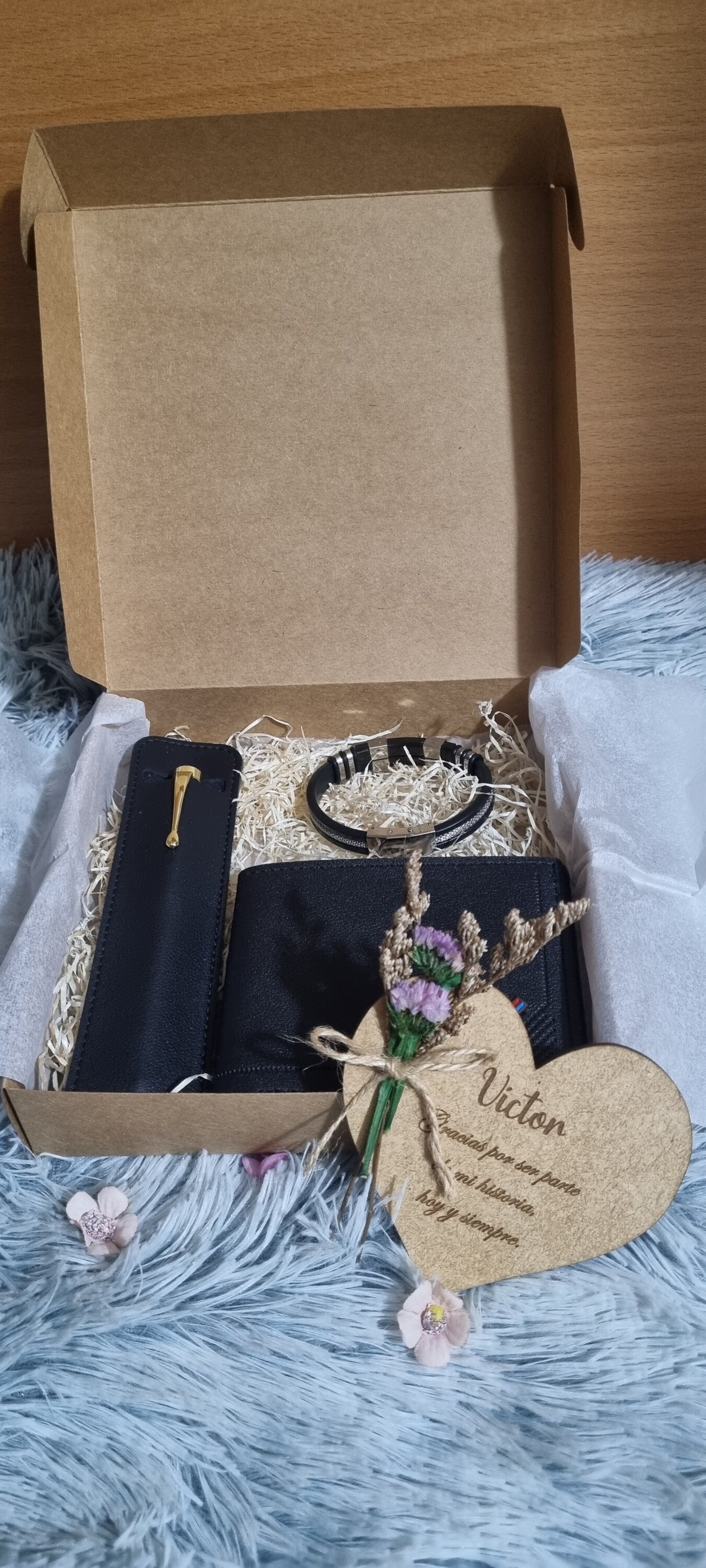 Pack de regalo para hombre personalizado - 8