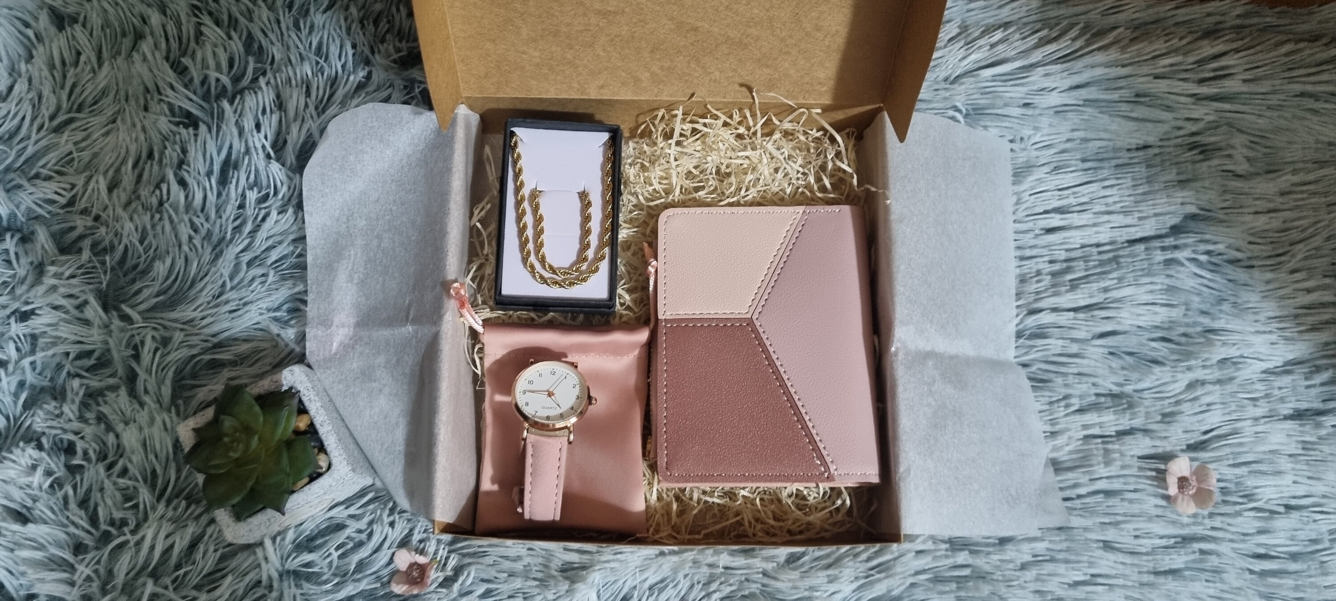 Pack de regalo para mujer personalizado - 4