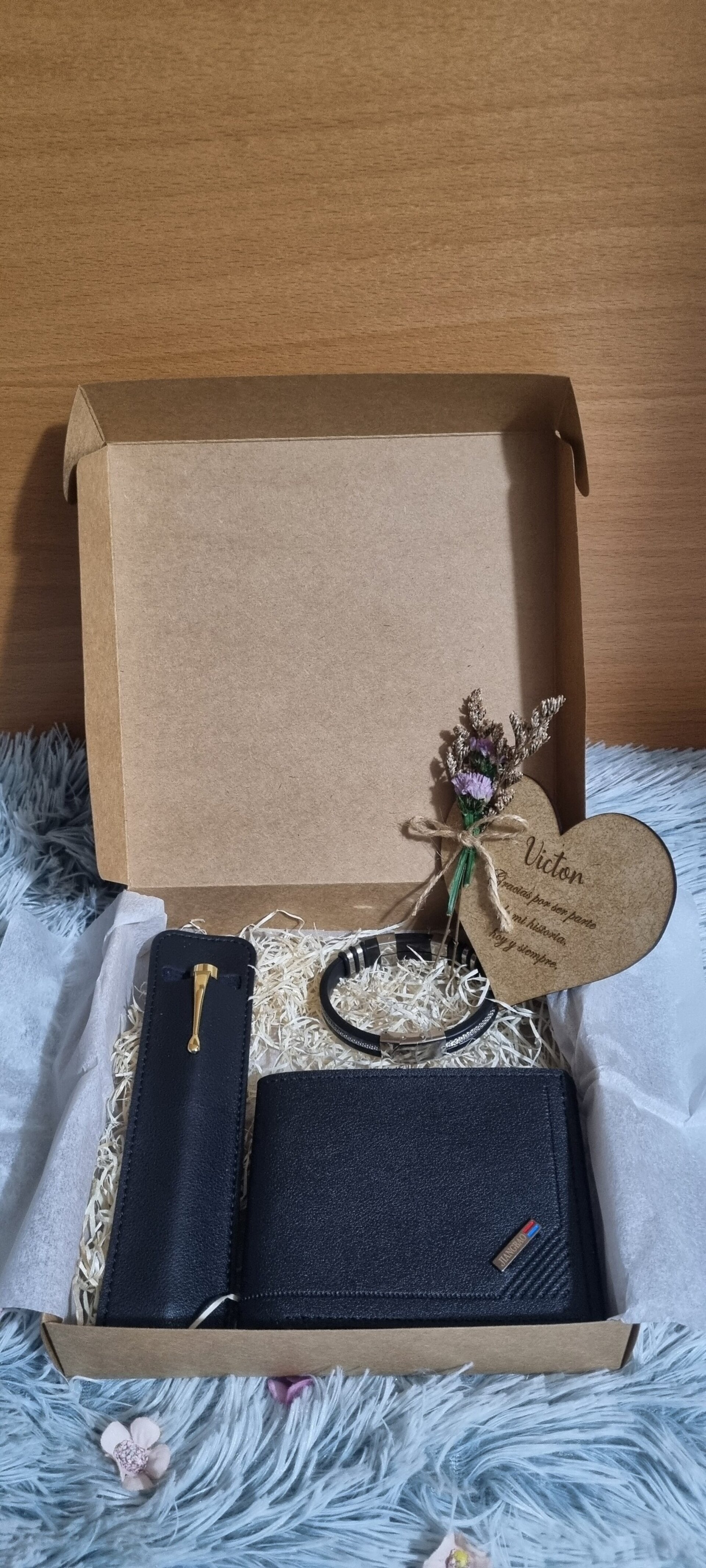 Pack de regalo para hombre personalizado - 2